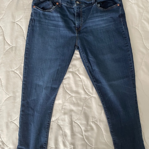 LEVI'S Women's 6 PAIRS!  LOT sizes 30, 31, 32 - Picture 10 of 16